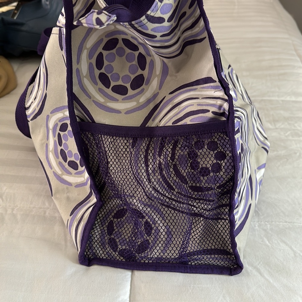 Large Utility Tote - Picture 7 of 9